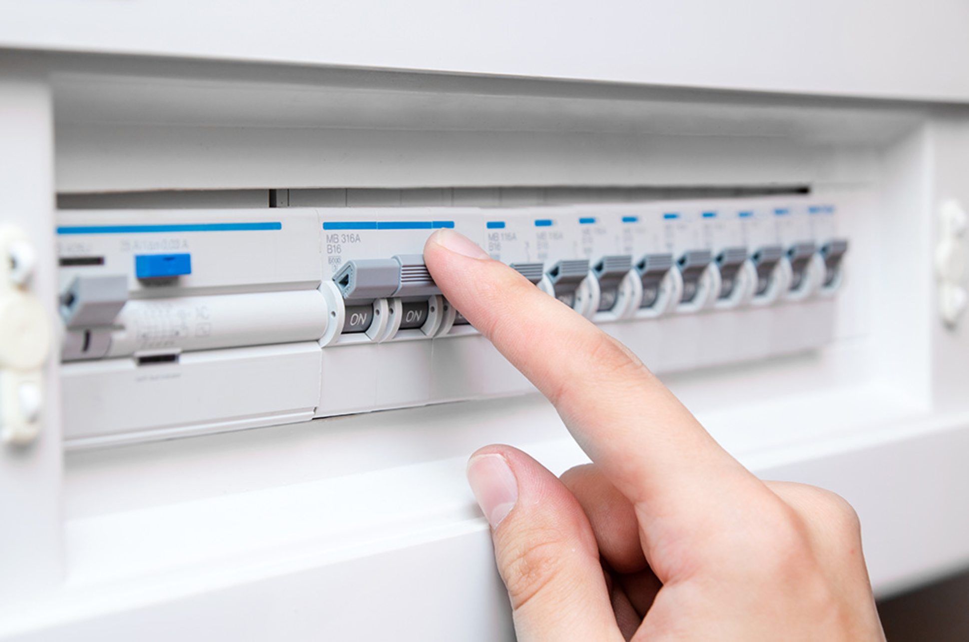 Elektro&shy;installation bei ET Karle GmbH in Oschatz