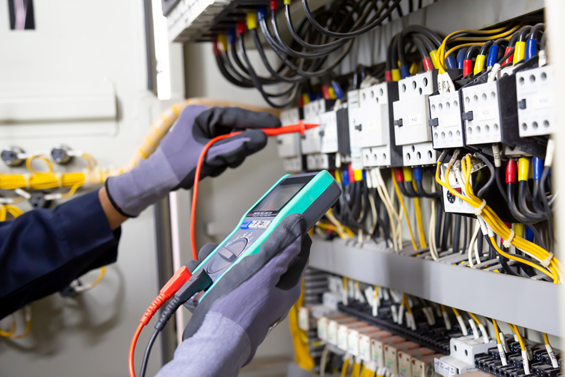E-Prüfung bei ET Karle GmbH in Oschatz